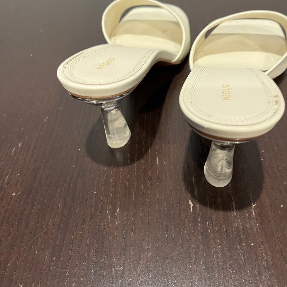 NEOUS Ivory Slide Sandal Clear Heel size 9 - Picture 4 of 4